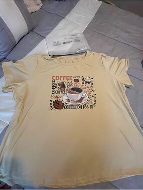Coffee Graphic Short Sleeve Women's Top - Cream